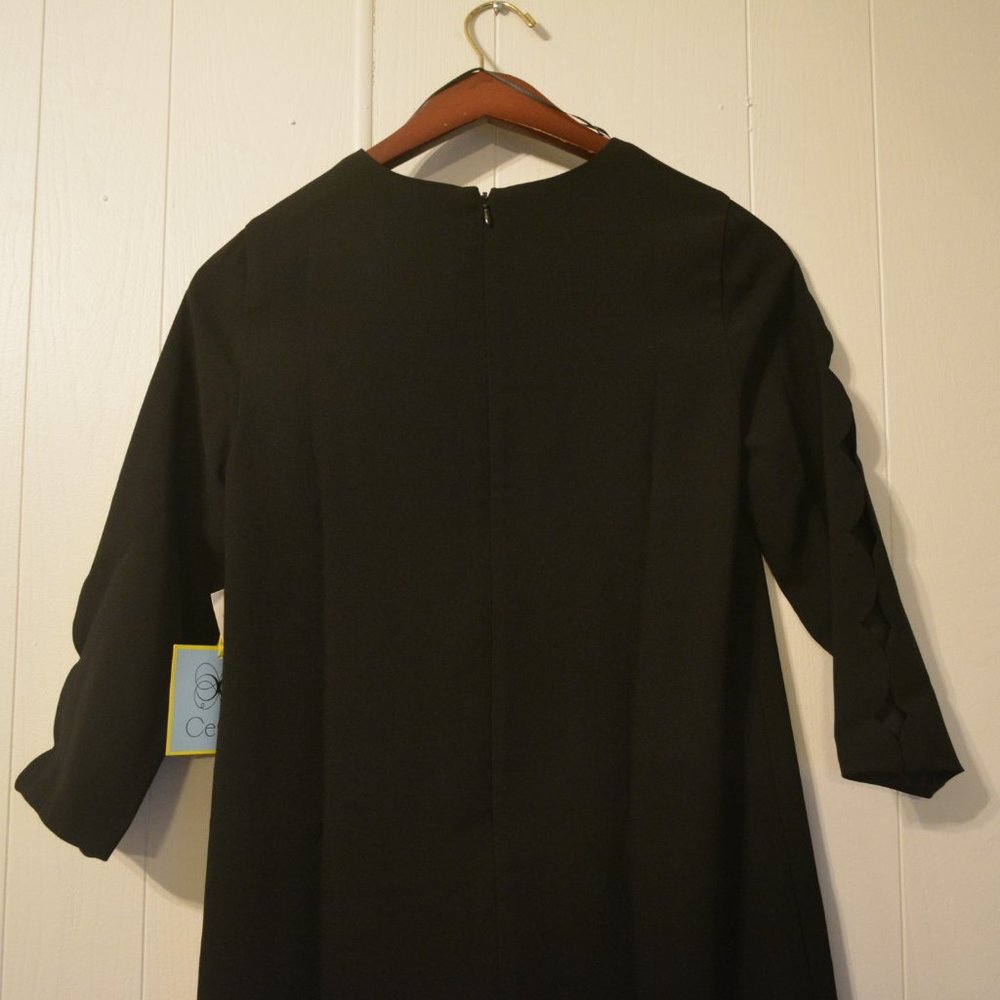 FREE SHIPPING! CeCe Women's Jardin Cutout Sleeve Shift Dress - Picture 7 of 7